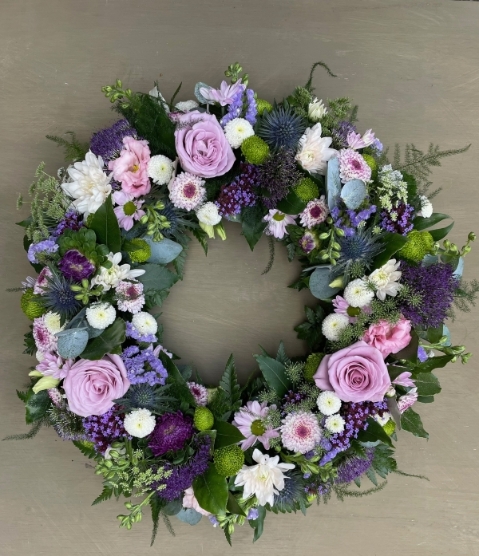 Wreath Ring   Pastel